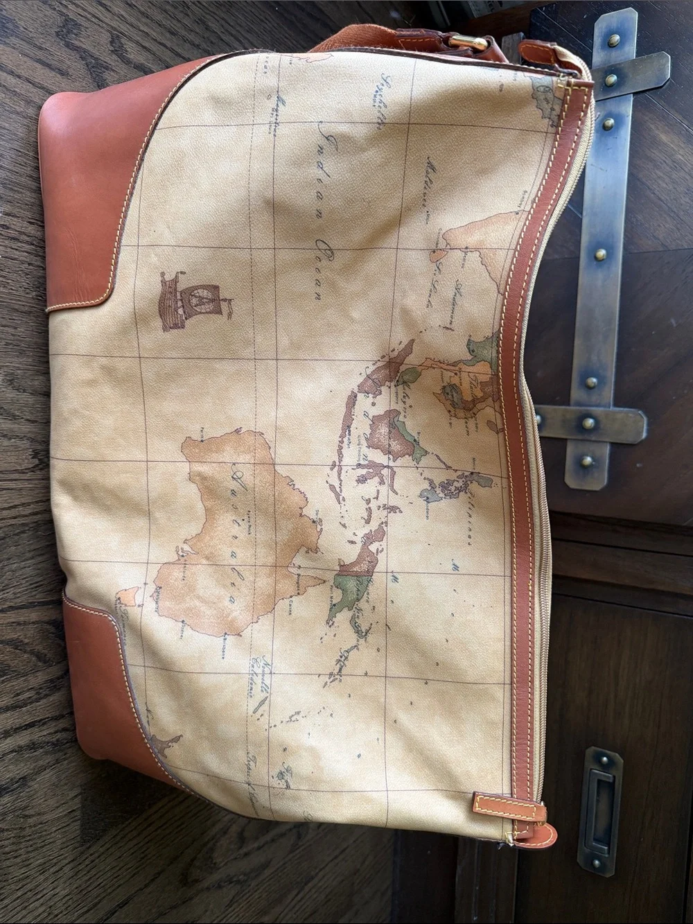 Alviero Martini Map-Print Messenger Bag in Tan and Brown